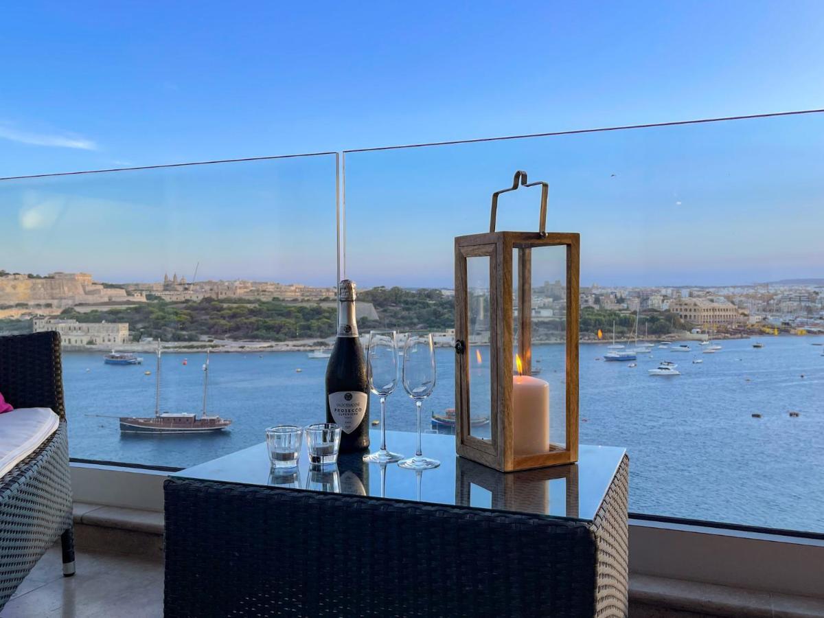 Unique Seafront Triplex Penthouse With Panoramic Bedroom & Rooftop Jacuzzi Overlooking Valletta سليمة المظهر الخارجي الصورة