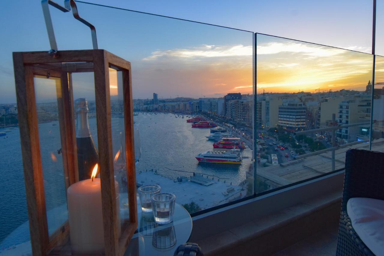 Unique Seafront Triplex Penthouse With Panoramic Bedroom & Rooftop Jacuzzi Overlooking Valletta سليمة المظهر الخارجي الصورة
