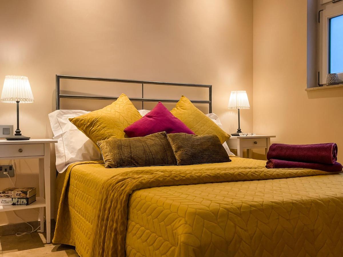 Unique Seafront Triplex Penthouse With Panoramic Bedroom & Rooftop Jacuzzi Overlooking Valletta سليمة المظهر الخارجي الصورة